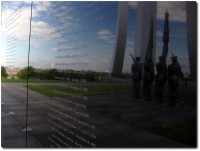 Inschriften am Air Force Memorial