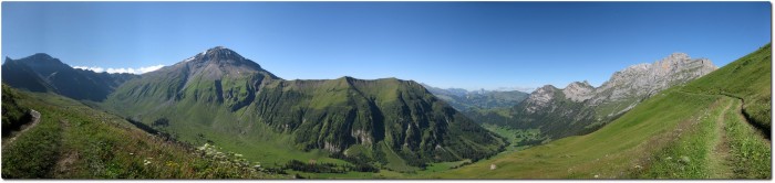 Panorama mit Albristhorn und Färmeltal