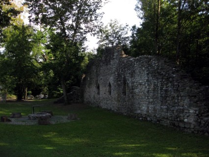 Ruine Chastel