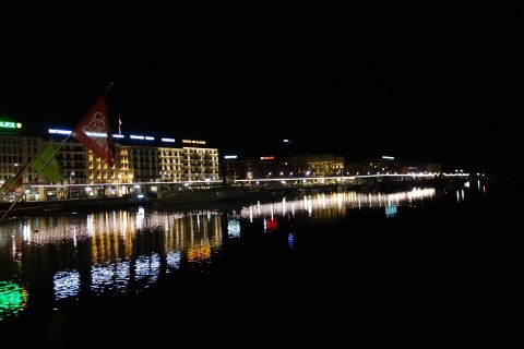 Cité de Genève bei Nacht