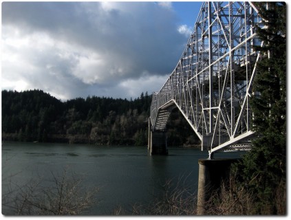 Cascade Locks Bridge über den Columbia River