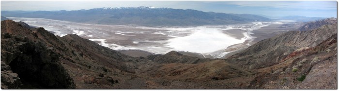 Panorama von Dantes View mit Blick auf das Badwater Bassin