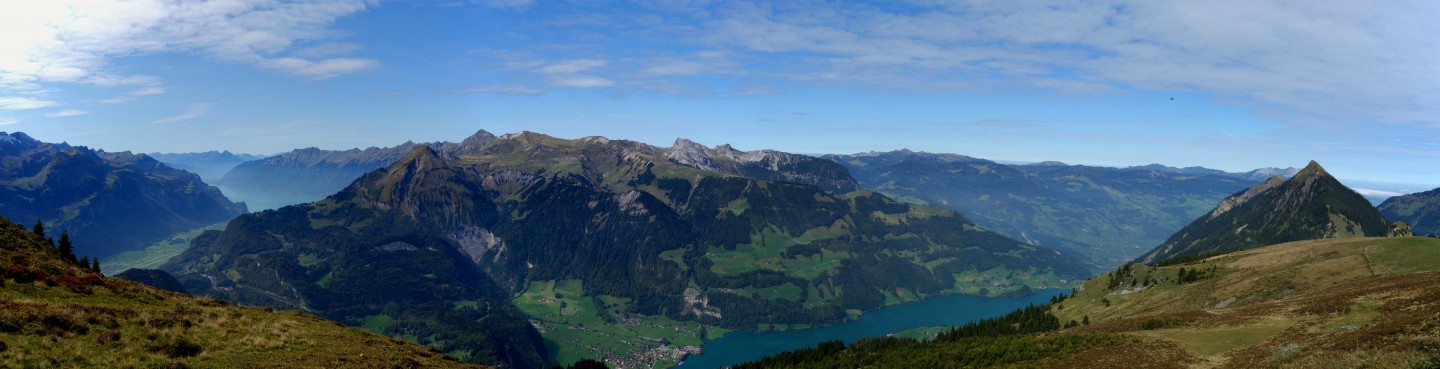 Bergalp - Panorama hoch über dem Lungerersee