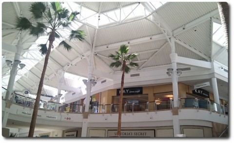 Valencia Mall Shopping Center