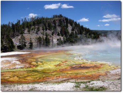 Midway Geysr Basin - Grand Prismatic Spring