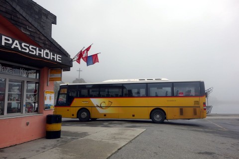 Nufenenpass - Postauto