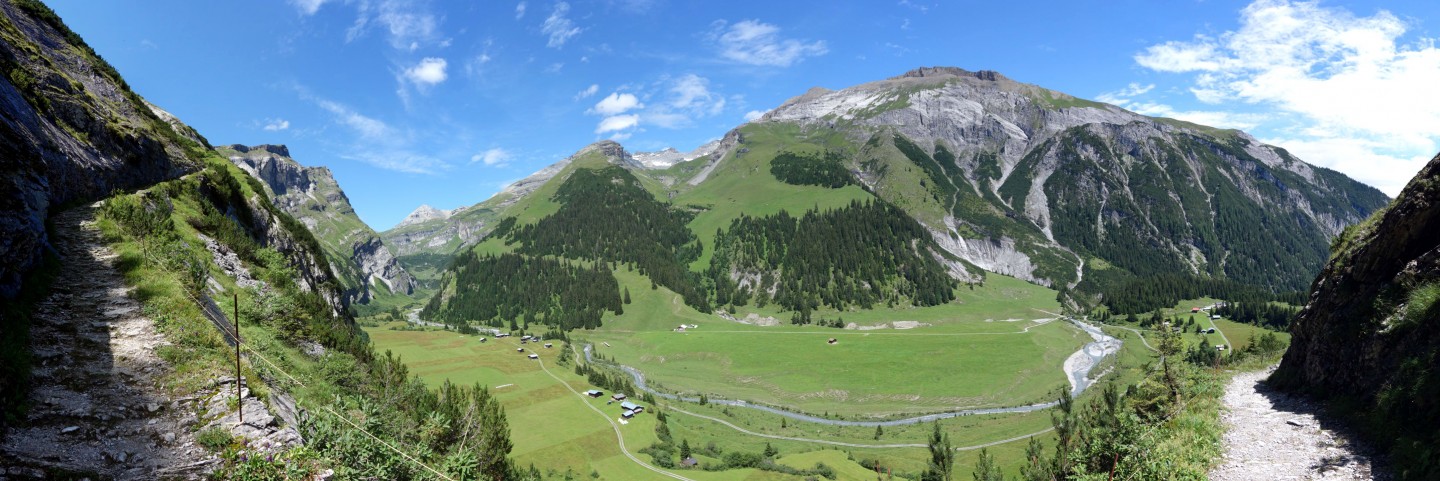 Panorama Bargistal vom Felsenweg Flimserstein aus