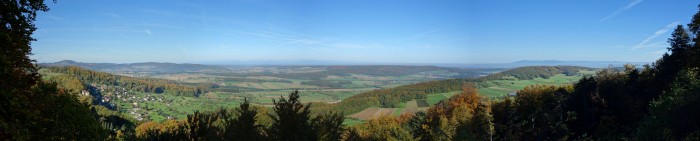 Panoramablick ins Sundgau von der Felsenplatte