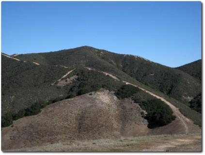 Extrem steile Dirt Road rauf zum Simas Peak