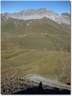 Trail auf Schweizer Seite runter zum Umbrail Pass