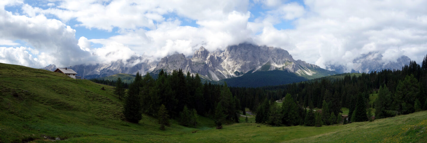 Panorama bei der Alpe Nemes